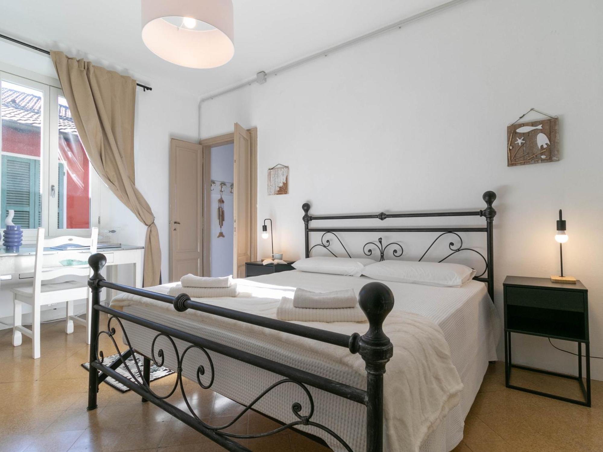 Welcomely - Casa Margherita วาเรนนา ภายนอก รูปภาพ